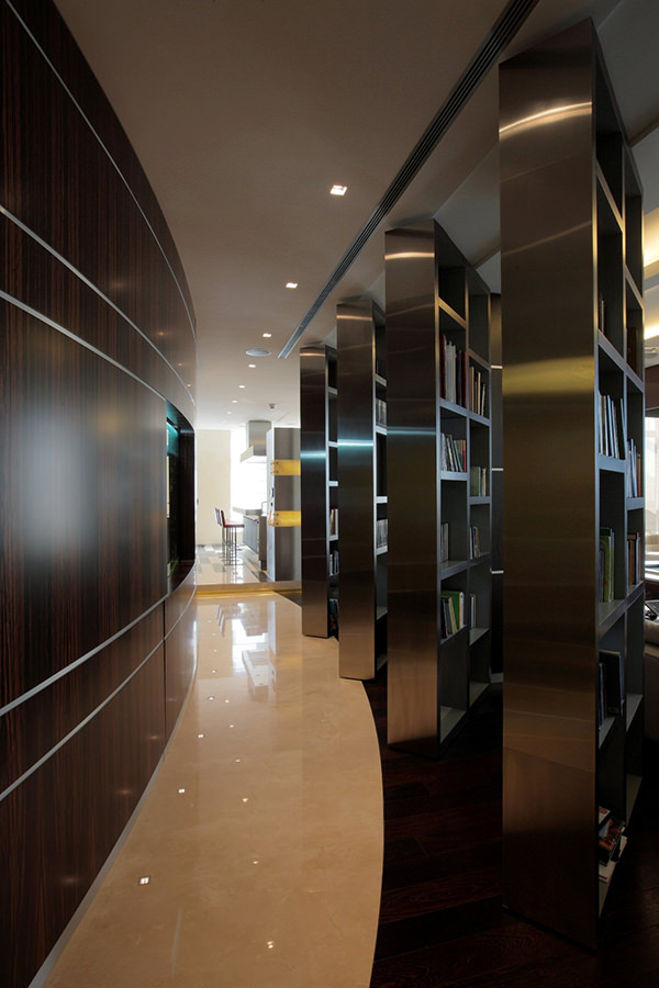 Вращающиеся книжные шкафы